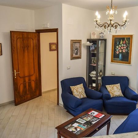La Terra di Mingo Bed & Breakfast Vado Ligure Bagian luar foto
