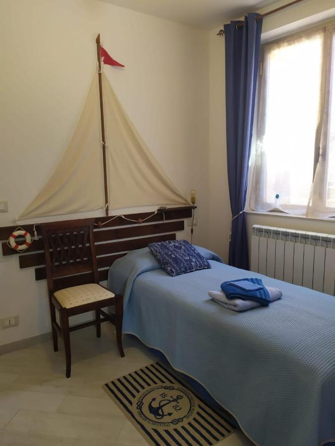 La Terra di Mingo Bed & Breakfast Vado Ligure Bagian luar foto
