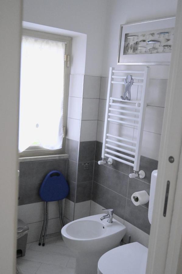 La Terra di Mingo Bed & Breakfast Vado Ligure Bagian luar foto