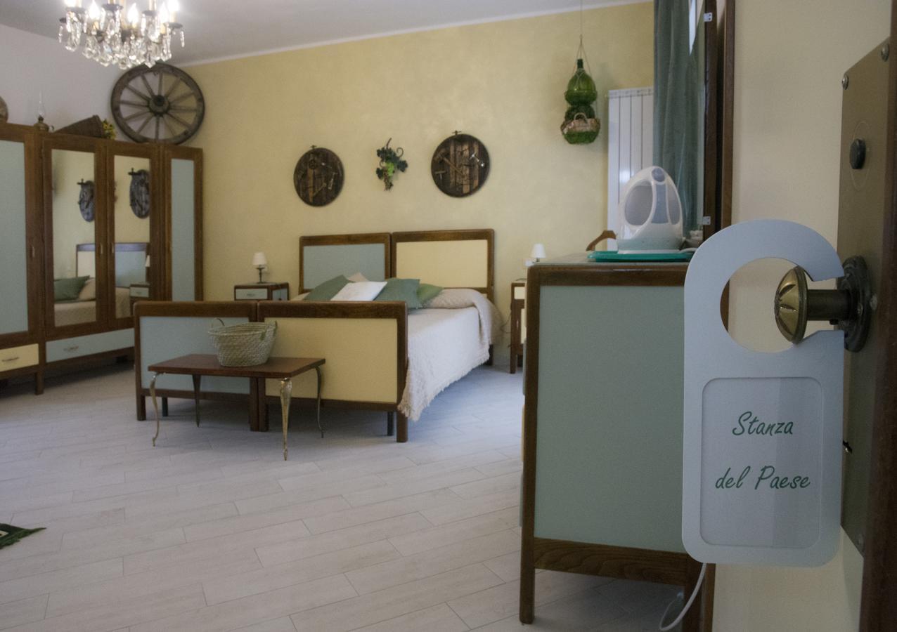 La Terra di Mingo Bed & Breakfast Vado Ligure Bagian luar foto