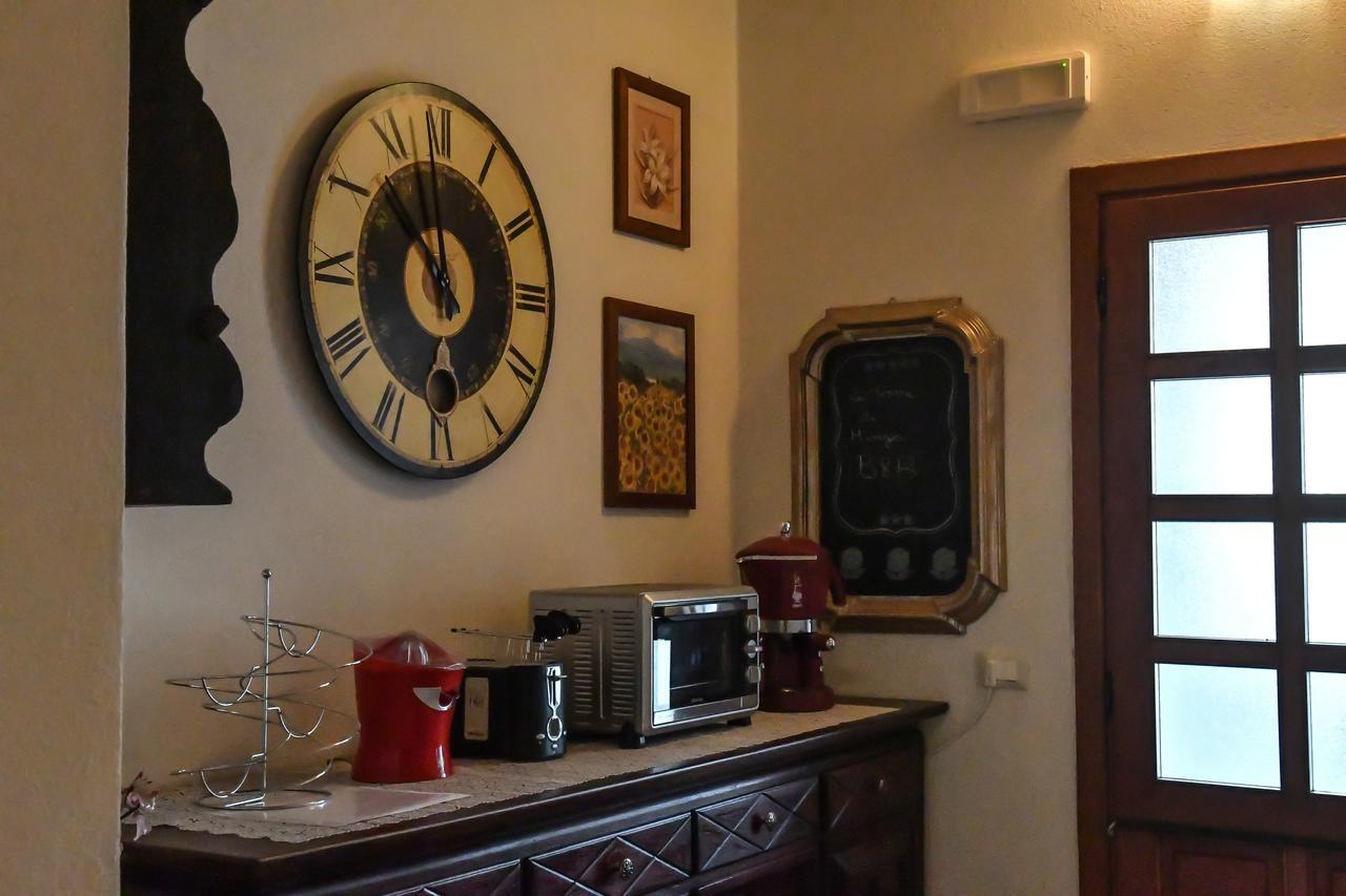 La Terra di Mingo Bed & Breakfast Vado Ligure Bagian luar foto