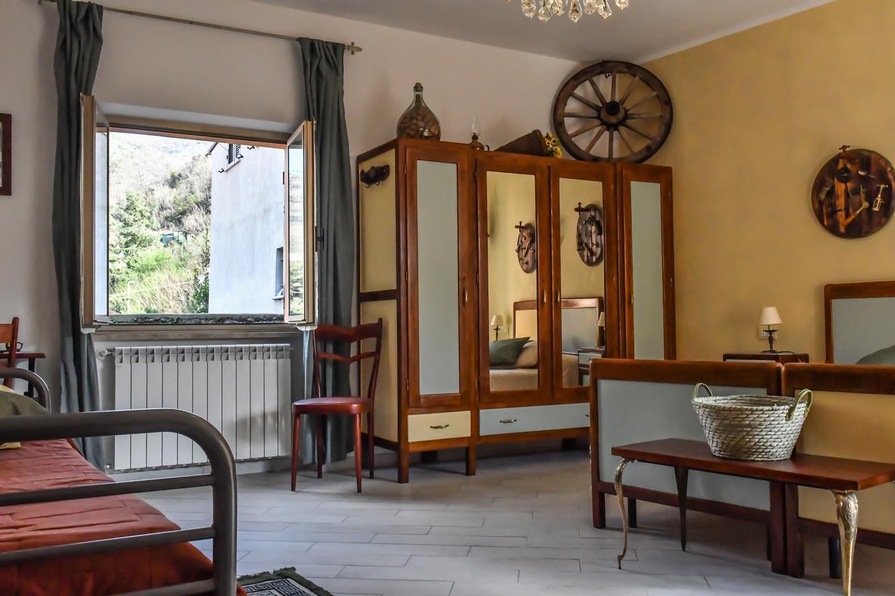 La Terra di Mingo Bed & Breakfast Vado Ligure Bagian luar foto
