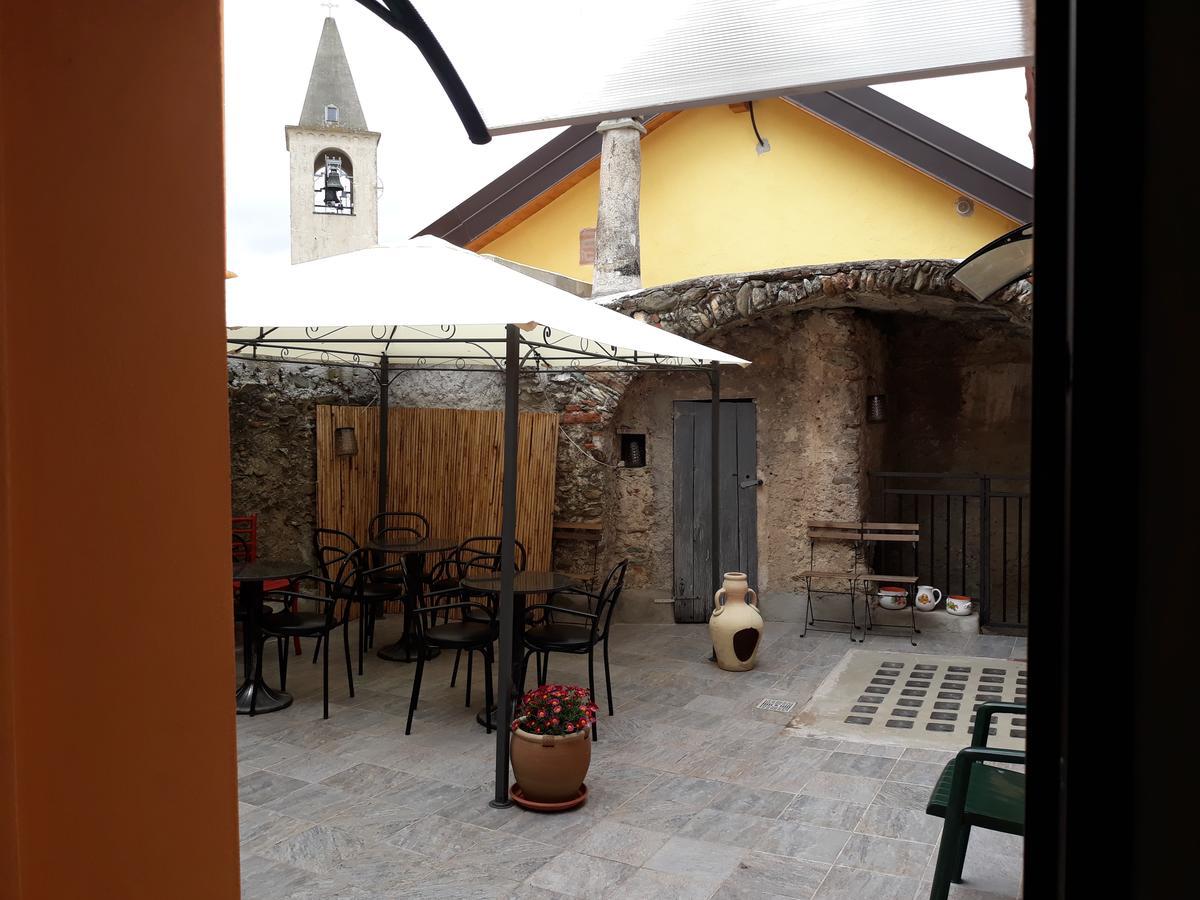 La Terra di Mingo Bed & Breakfast Vado Ligure Bagian luar foto