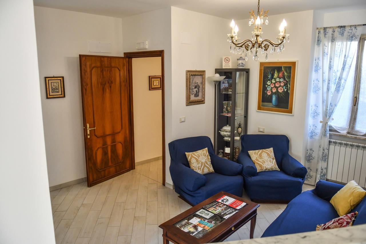La Terra di Mingo Bed & Breakfast Vado Ligure Bagian luar foto